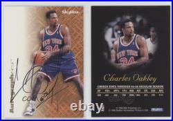 1996-97 Skybox Premium Autographics Black Ink Charles Oakley Auto
