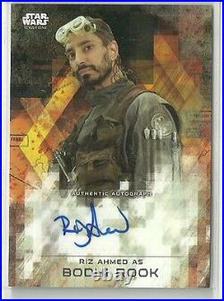 2017 Topps Star Wars Rogue One Series 2 Black Parallel Autograph Card #ed. / 50