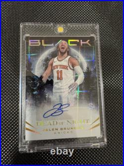 2023-24 Panini Black Dead of Night Holo Gold #DON-JB Jalen Brunson /3 (AU)