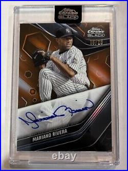 2023 Topps Chrome Black Autographs #CBA-MR Mariano Rivera (AU)