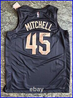 Donovan Mitchell Cleveland Cavaliers Autograph Black 22-23 NWT Authentic XL