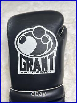 GRANT-Championship Fight Glove-16 oz-SINGLE GLOVE-Good For Autograph's-Authentic