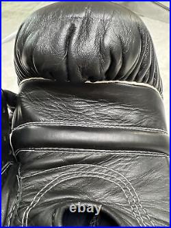 GRANT-Championship Fight Glove-16 oz-SINGLE GLOVE-Good For Autograph's-Authentic