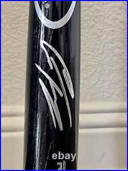 Gleyber Torres Autographed Black Rawlings Pro Model Bat (JSA)