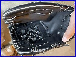 Griffey Jr Saranac Prototype Baseball Glove Jr/Sr Autographed With Letter