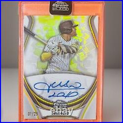 JUAN SOTO /25 AUTO on card, 2023 Topps Chrome, Black Ivory Gold Trim Yankees